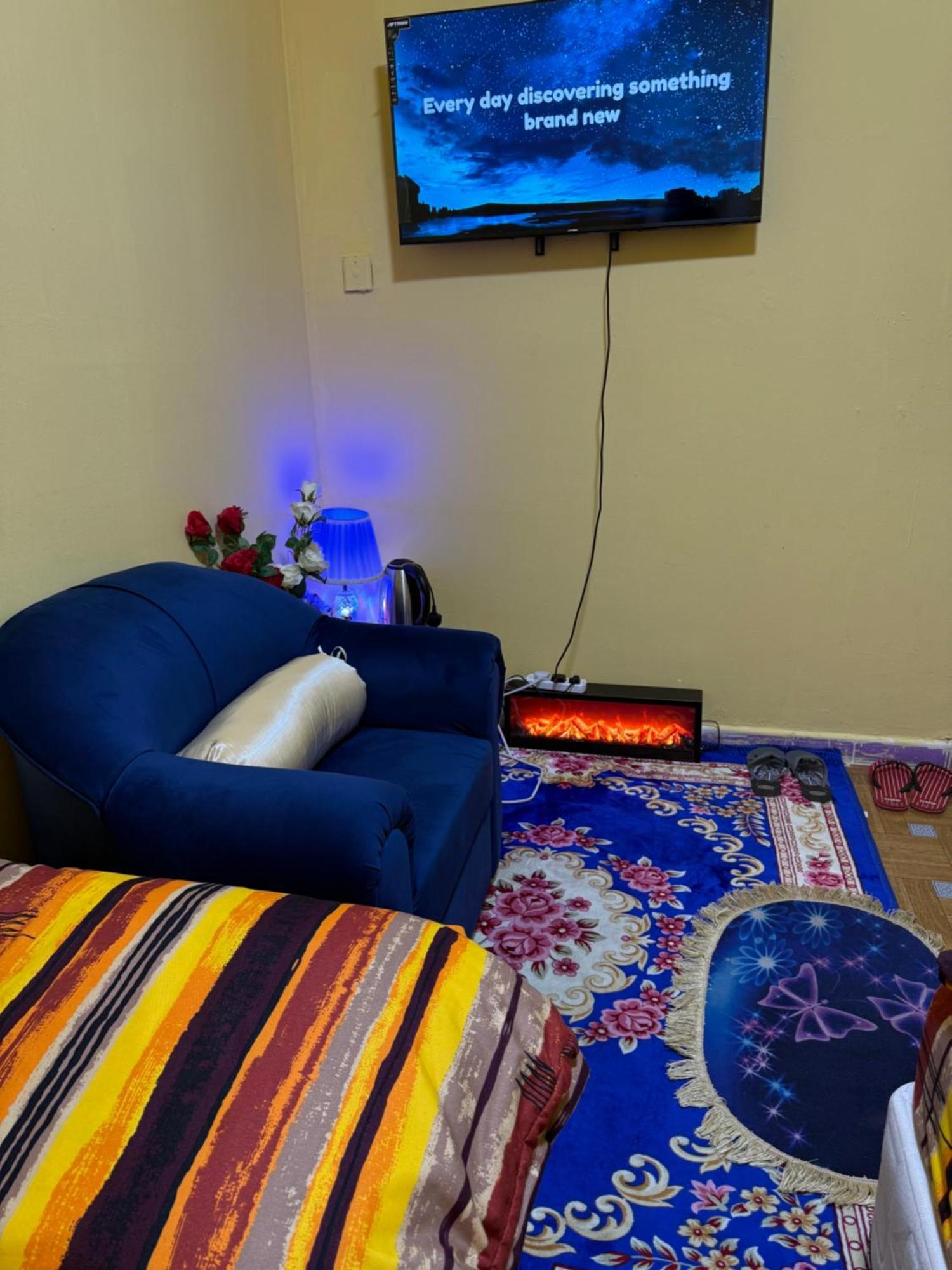 Mama Delight Home Abu Dhabi Exteriör bild